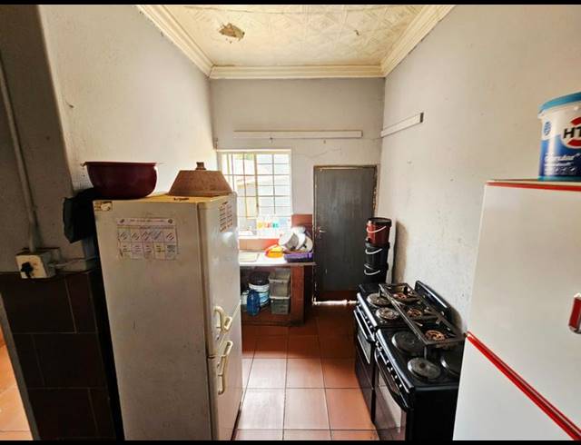 19 BEDROOM HOUSE FOR SALE IN JUDITHS PAARL